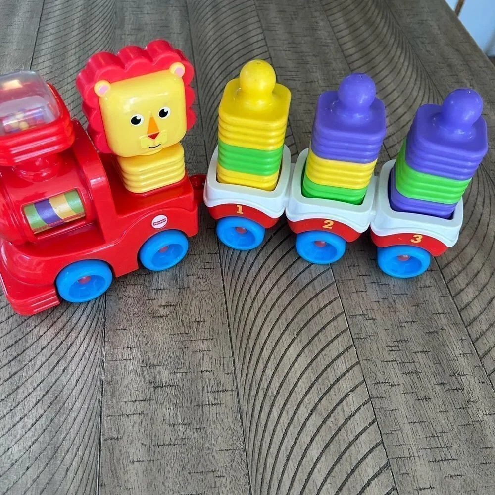 Easy as 1 2 3 CLASSIC Choo Choo Train 🚂 and Blocks Toy Set Tiger🐯& 9 blocks!